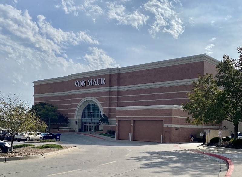 Von Maur
